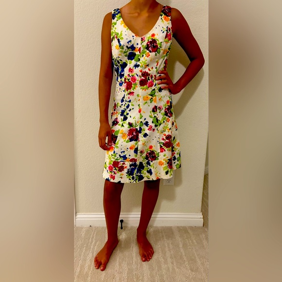 Cotton wrinkle free and breathable sundress - Picture 1 of 2